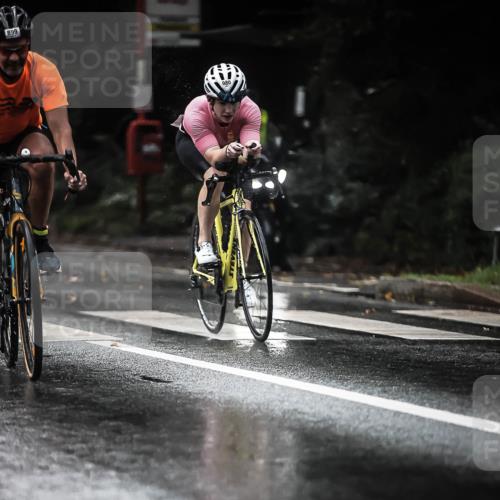 13.09.2026 - Stadtparktriathlon H.Heesch http://msf.ph/oto/10370434 13.09.2026 12:05:48 Radfahren 864, 894, 899, 918, 980, 999, 1009, 1037, 1051, 1065 meine-sportfotos.de
