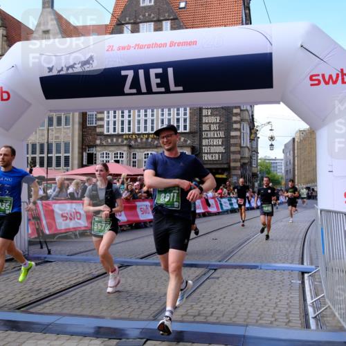 13.09.2026 - 21. swb-Marathon Bremen Tim E. http://msf.ph/oto/10370446 13.09.2026 13:08:00 Ziel 819, 969, 2135, 4732, 4852, 4990, 5570, 5976, 7558, 7803, 8611, 8737, 9035, 9356 meine-sportfotos.de