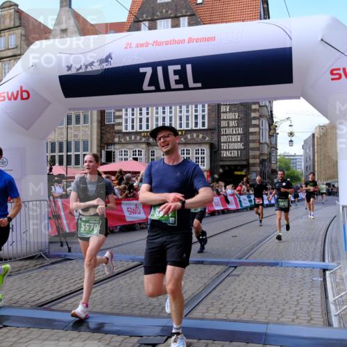 13.09.2026 - 21. swb-Marathon Bremen Tim E. http://msf.ph/oto/10370458 13.09.2026 13:08:00 Ziel 819, 969, 2135, 4732, 4852, 4990, 5570, 5976, 7558, 7803, 8611, 8737, 9035, 9356 meine-sportfotos.de
