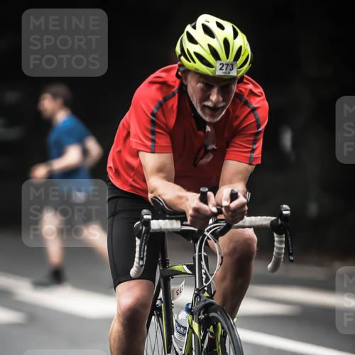 13.09.2026 - Stadtparktriathlon H.Heesch http://msf.ph/oto/10370484 13.09.2026 10:20:01 Radfahren 273, 323, 328, 346, 347, 377, 414, 434 meine-sportfotos.de