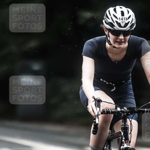 13.09.2026 - Stadtparktriathlon H.Heesch http://msf.ph/oto/10370503 13.09.2026 13:24:21 Radfahren 1410, 1418, 1480, 1494, 1501, 1523 meine-sportfotos.de