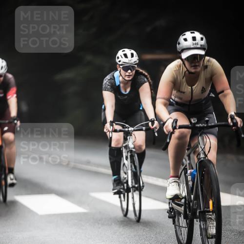 13.09.2026 - Stadtparktriathlon H.Heesch http://msf.ph/oto/10370518 13.09.2026 10:20:07 Radfahren 253, 273, 346, 347, 415, 432 meine-sportfotos.de