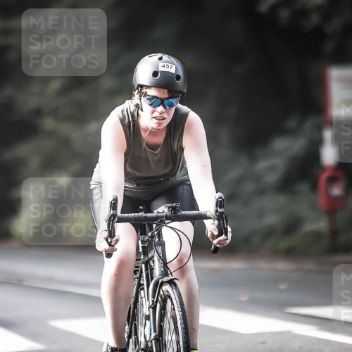 13.09.2026 - Stadtparktriathlon H.Heesch http://msf.ph/oto/10370524 13.09.2026 10:49:48 Radfahren 399, 407, 442, 457, 461, 548, 554 meine-sportfotos.de