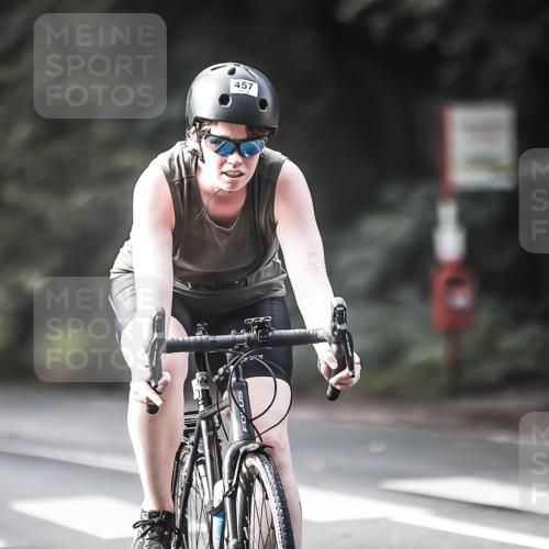 13.09.2026 - Stadtparktriathlon H.Heesch http://msf.ph/oto/10370532 13.09.2026 10:49:48 Radfahren 399, 407, 442, 457, 461, 548, 554 meine-sportfotos.de