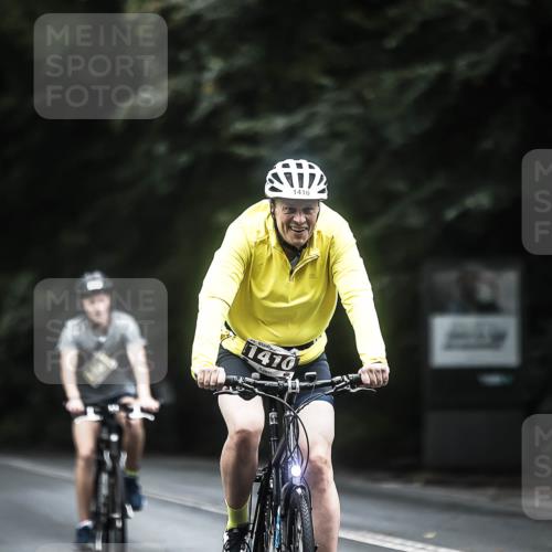 13.09.2026 - Stadtparktriathlon H.Heesch http://msf.ph/oto/10370537 13.09.2026 13:24:26 Radfahren 1410, 1418, 1454, 1480, 1494 meine-sportfotos.de