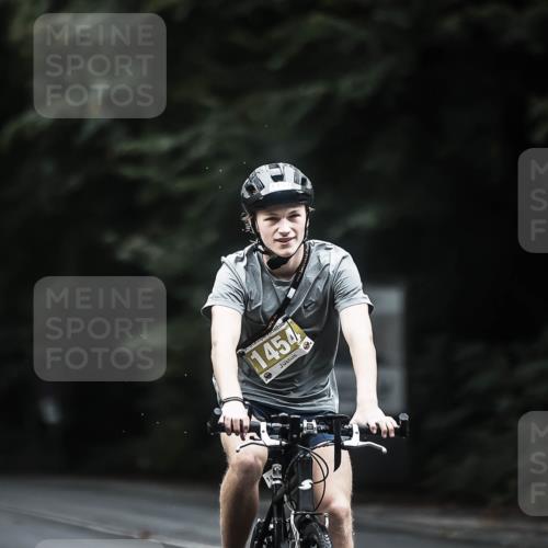 13.09.2026 - Stadtparktriathlon H.Heesch http://msf.ph/oto/10370558 13.09.2026 13:24:28 Radfahren 1410, 1428, 1454, 1480, 1494 meine-sportfotos.de