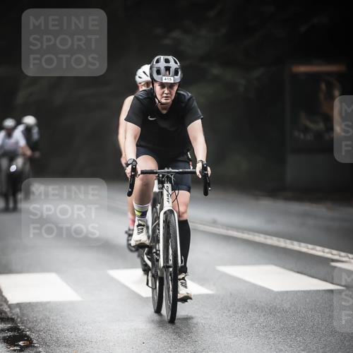 13.09.2026 - Stadtparktriathlon H.Heesch http://msf.ph/oto/10370565 13.09.2026 10:20:11 Radfahren 238, 253, 346, 347, 415, 432 meine-sportfotos.de