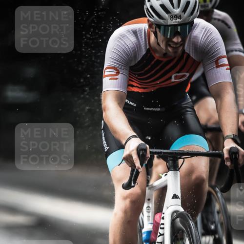 13.09.2026 - Stadtparktriathlon H.Heesch http://msf.ph/oto/10370585 13.09.2026 12:05:55 Radfahren 864, 894, 999, 1051, 1065 meine-sportfotos.de