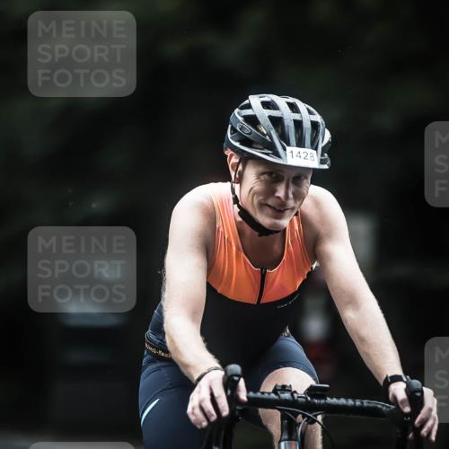 13.09.2026 - Stadtparktriathlon H.Heesch http://msf.ph/oto/10370609 13.09.2026 13:24:34 Radfahren 1359, 1427, 1428, 1431, 1445, 1454 meine-sportfotos.de