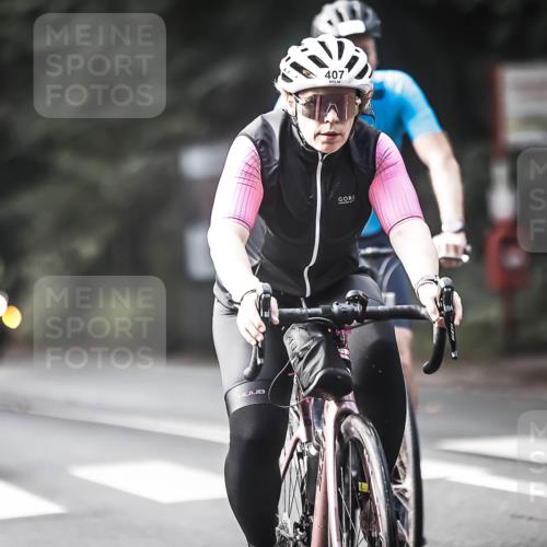 13.09.2026 - Stadtparktriathlon H.Heesch http://msf.ph/oto/10370640 13.09.2026 10:49:53 Radfahren 399, 407, 423, 447, 457, 548 meine-sportfotos.de