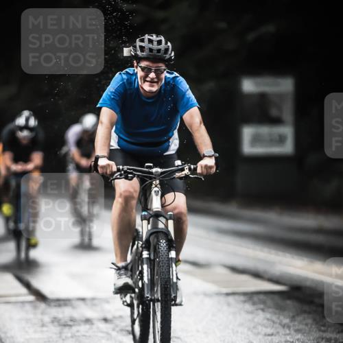 13.09.2026 - Stadtparktriathlon H.Heesch http://msf.ph/oto/10370704 13.09.2026 12:06:18 Radfahren 884, 886, 903, 955, 1007, 1045 meine-sportfotos.de