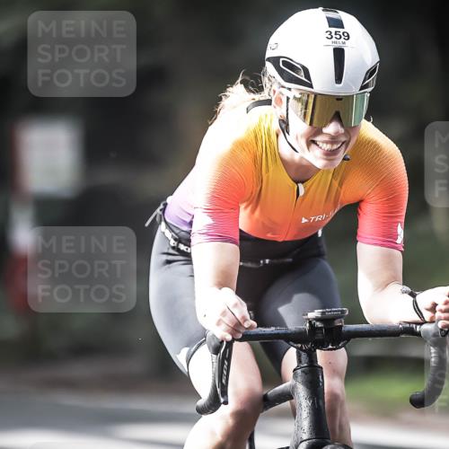 13.09.2026 - Stadtparktriathlon H.Heesch http://msf.ph/oto/10370753 13.09.2026 10:50:05 Radfahren 359, 402, 421 meine-sportfotos.de