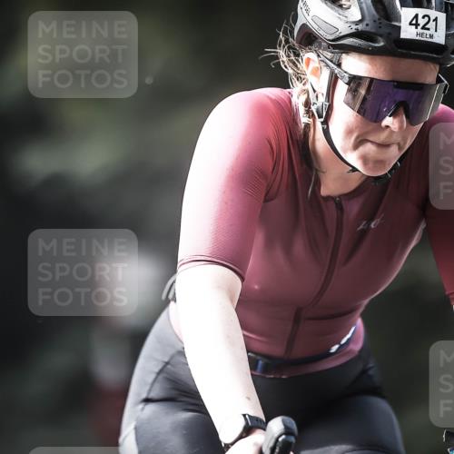 13.09.2026 - Stadtparktriathlon H.Heesch http://msf.ph/oto/10370770 13.09.2026 10:50:06 Radfahren 359, 402, 421 meine-sportfotos.de
