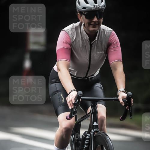 13.09.2026 - Stadtparktriathlon H.Heesch http://msf.ph/oto/10370774 13.09.2026 10:20:22 Radfahren 238, 248, 308, 310, 383, 385, 390, 400, 433, 450 meine-sportfotos.de