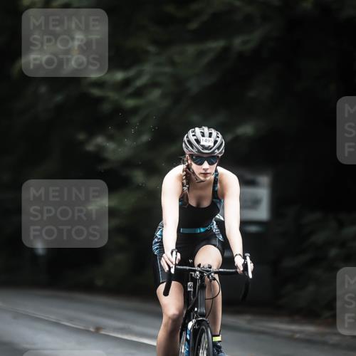 13.09.2026 - Stadtparktriathlon H.Heesch http://msf.ph/oto/10370784 13.09.2026 13:24:53 Radfahren 1330, 1412, 1443, 1462, 1495, 1509 meine-sportfotos.de