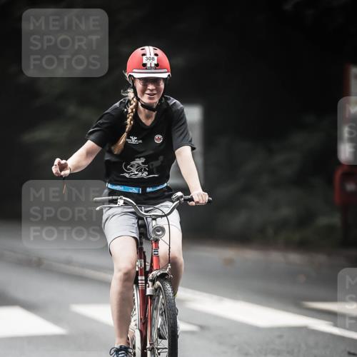 13.09.2026 - Stadtparktriathlon H.Heesch http://msf.ph/oto/10370811 13.09.2026 10:20:25 Radfahren 248, 308, 310, 334, 335, 381, 383, 385, 390, 433, 450 meine-sportfotos.de