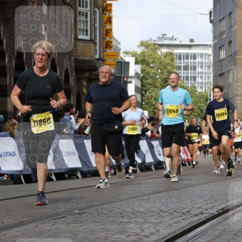 13.09.2026 - 21. swb-Marathon Bremen Strokosch-Dieckow http://msf.ph/oto/10370816 13.09.2026 11:01:13 Ziel 10093, 10367, 10368, 10428, 10753, 10857, 11055, 11247, 11343, 11359, 11475, 11540, 11728, 11797, 11804, 11819, 11959, 12006, 12085, 12116, 12397, 12428, 10560, 10647, 10648, 10678, 11260, 11306, 11459, 11467, 11751, 11788, 11796, 11813, 11816, 11969, 11970, 12047, 12062, 12245, 12390, 12391 meine-sportfotos.de