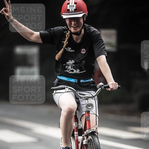 13.09.2026 - Stadtparktriathlon H.Heesch http://msf.ph/oto/10370834 13.09.2026 10:20:26 Radfahren 248, 308, 334, 335, 381, 383, 385, 390, 433, 450, 452 meine-sportfotos.de