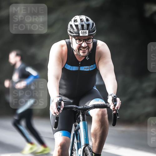 13.09.2026 - Stadtparktriathlon H.Heesch http://msf.ph/oto/10370858 13.09.2026 10:50:16 Radfahren 514, 539, 586 meine-sportfotos.de