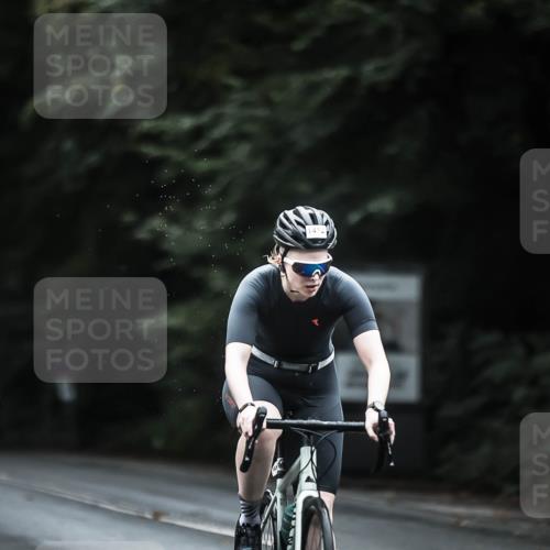 13.09.2026 - Stadtparktriathlon H.Heesch http://msf.ph/oto/10370866 13.09.2026 13:24:59 Radfahren 1412, 1437, 1495, 1509 meine-sportfotos.de