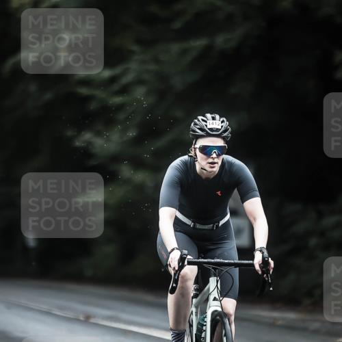 13.09.2026 - Stadtparktriathlon H.Heesch http://msf.ph/oto/10370870 13.09.2026 13:24:59 Radfahren 1412, 1437, 1495, 1509 meine-sportfotos.de