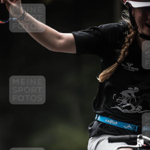13.09.2026 - Stadtparktriathlon H.Heesch http://msf.ph/oto/10370871 13.09.2026 10:20:26 Radfahren 248, 308, 334, 335, 381, 383, 385, 390, 433, 450, 452 meine-sportfotos.de