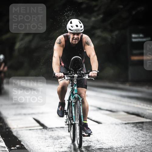 13.09.2026 - Stadtparktriathlon H.Heesch http://msf.ph/oto/10370884 13.09.2026 12:06:25 Radfahren 823, 886, 903, 911, 934, 998, 1007, 1025, 1045 meine-sportfotos.de