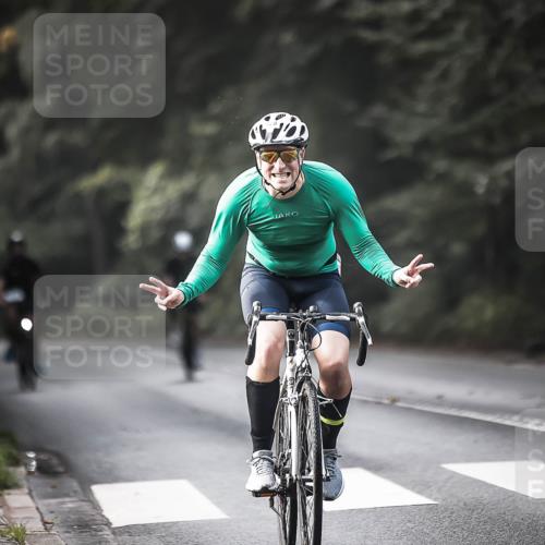 13.09.2026 - Stadtparktriathlon H.Heesch http://msf.ph/oto/10370893 13.09.2026 10:50:26 Radfahren 478, 480 meine-sportfotos.de