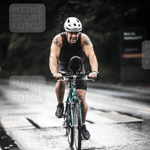 13.09.2026 - Stadtparktriathlon H.Heesch http://msf.ph/oto/10370894 13.09.2026 12:06:25 Radfahren 823, 886, 903, 911, 934, 998, 1007, 1025, 1045 meine-sportfotos.de