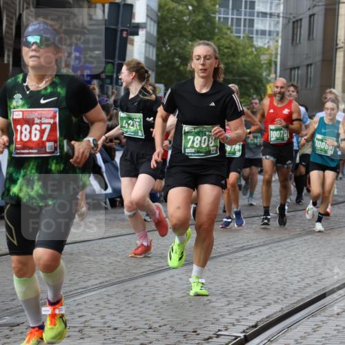 13.09.2026 - 21. swb-Marathon Bremen Strokosch-Dieckow http://msf.ph/oto/10370928 13.09.2026 13:36:30 Ziel 563, 1072, 1867, 2339, 2931, 2949, 3026, 3224, 3291, 3489, 3591, 4643, 4989, 5259, 5800, 6642, 6778, 6982, 7043, 7256, 7379, 7865, 8227, 8275, 8488, 8511, 8731, 8941, 9026, 9076, 9226, 9497, 9564, 13038, 13179, 13238, 164, 1936, 2467, 2673, 2731, 2819, 2823, 3067, 3585, 3815, 4006, 4050, 4182, 4216, 4304, 4414, 4676, 4892, 5061, 5656, 5781, 5823, 6050, 6280, 6340, 6516, 6568, 7039, 7229, 7237, 7249, 7344, 7656, 7765, 7808, 8723, 8790, 9658, 9776, 9807 meine-sportfotos.de