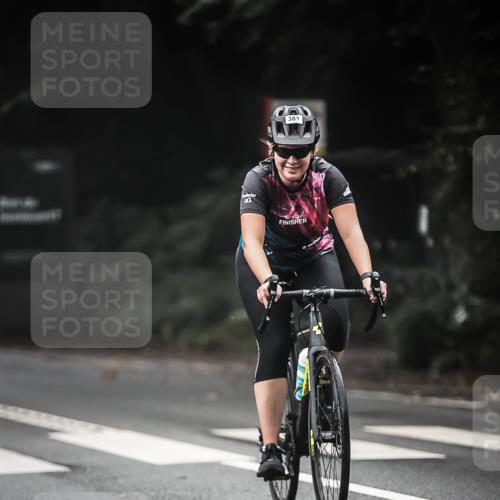 13.09.2026 - Stadtparktriathlon H.Heesch http://msf.ph/oto/10370941 13.09.2026 10:20:29 Radfahren 308, 334, 335, 381, 383, 452 meine-sportfotos.de