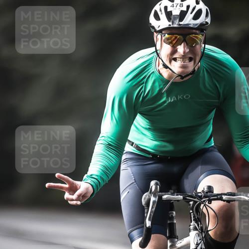 13.09.2026 - Stadtparktriathlon H.Heesch http://msf.ph/oto/10370945 13.09.2026 10:50:27 Radfahren 478, 480, 555 meine-sportfotos.de