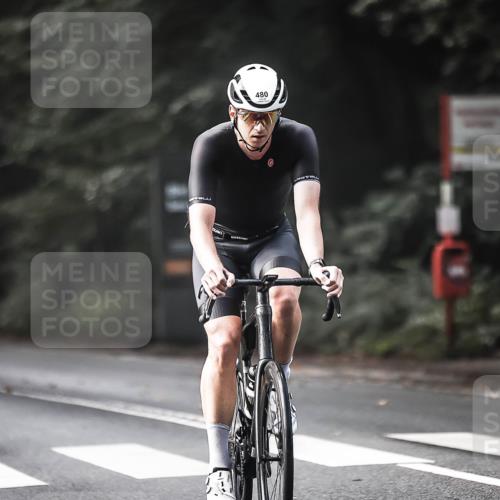 13.09.2026 - Stadtparktriathlon H.Heesch http://msf.ph/oto/10370966 13.09.2026 10:50:30 Radfahren 478, 480, 555, 583 meine-sportfotos.de