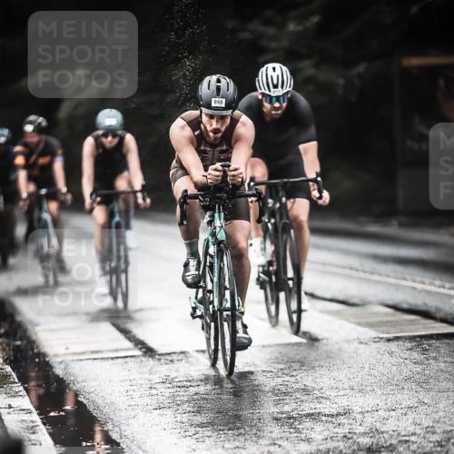 13.09.2026 - Stadtparktriathlon H.Heesch http://msf.ph/oto/10370967 13.09.2026 12:06:29 Radfahren 823, 886, 911, 934, 998, 1025, 1049 meine-sportfotos.de
