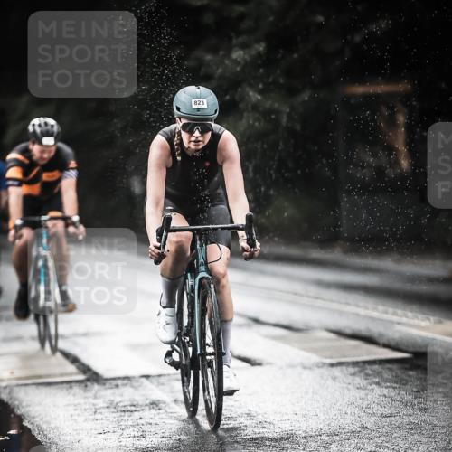13.09.2026 - Stadtparktriathlon H.Heesch http://msf.ph/oto/10371016 13.09.2026 12:06:30 Radfahren 823, 911, 934, 998, 1025, 1049 meine-sportfotos.de