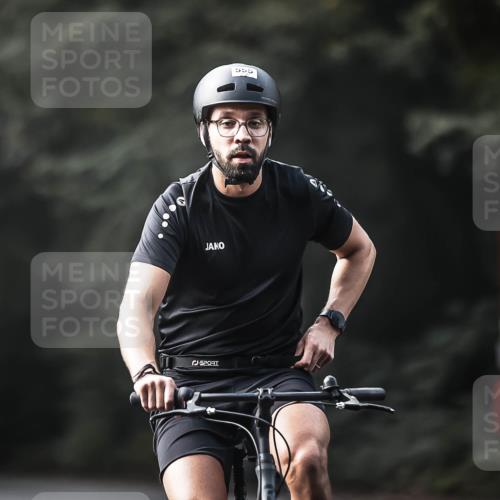13.09.2026 - Stadtparktriathlon H.Heesch http://msf.ph/oto/10371028 13.09.2026 10:50:33 Radfahren 478, 480, 509, 555, 583 meine-sportfotos.de