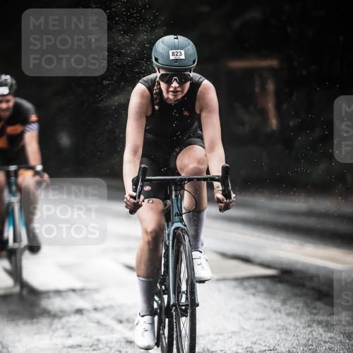 13.09.2026 - Stadtparktriathlon H.Heesch http://msf.ph/oto/10371046 13.09.2026 12:06:31 Radfahren 823, 911, 934, 998, 1025, 1049 meine-sportfotos.de