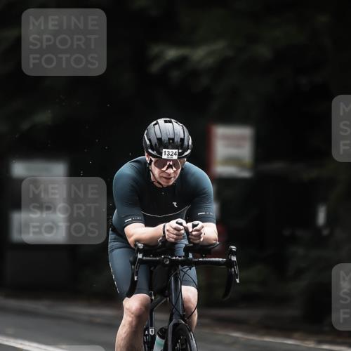 13.09.2026 - Stadtparktriathlon H.Heesch http://msf.ph/oto/10371069 13.09.2026 13:25:26 Radfahren 1211, 1319, 1324, 1362, 1368, 1370, 1375, 1383, 1405, 1492 meine-sportfotos.de