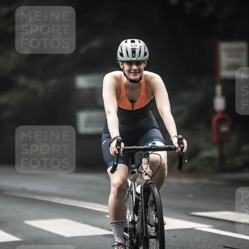 13.09.2026 - Stadtparktriathlon H.Heesch http://msf.ph/oto/10371206 13.09.2026 10:20:53 Radfahren 354, 357, 419, 428, 429, 460, 462 meine-sportfotos.de