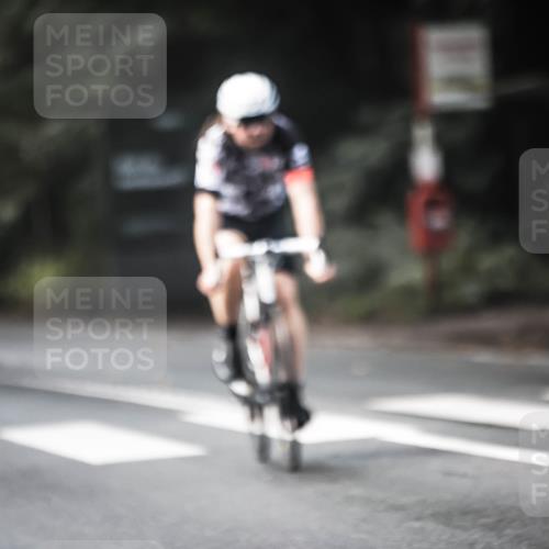 13.09.2026 - Stadtparktriathlon H.Heesch http://msf.ph/oto/10371222 13.09.2026 10:50:44 Radfahren 366, 437, 508, 530, 536, 540 meine-sportfotos.de