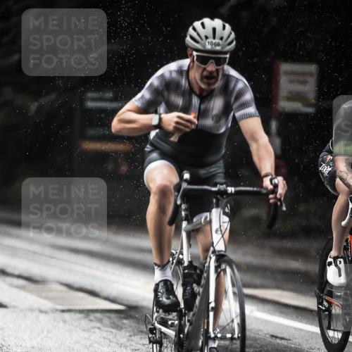 13.09.2026 - Stadtparktriathlon H.Heesch http://msf.ph/oto/10371244 13.09.2026 12:06:53 Radfahren 895, 922, 986, 1066 meine-sportfotos.de