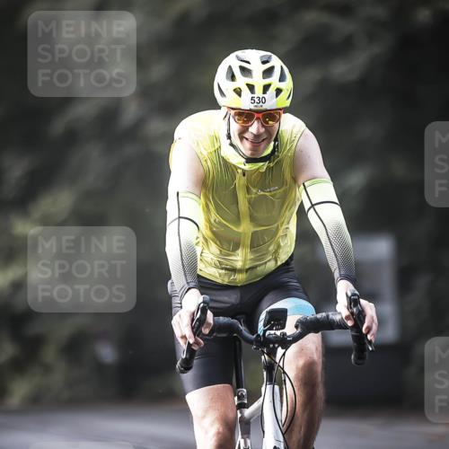 13.09.2026 - Stadtparktriathlon H.Heesch http://msf.ph/oto/10371261 13.09.2026 10:50:46 Radfahren 366, 437, 508, 530, 536, 540 meine-sportfotos.de