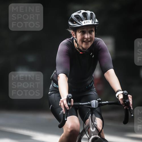 13.09.2026 - Stadtparktriathlon H.Heesch http://msf.ph/oto/10371275 13.09.2026 10:20:56 Radfahren 298, 354, 357, 386, 428, 429, 460, 462 meine-sportfotos.de
