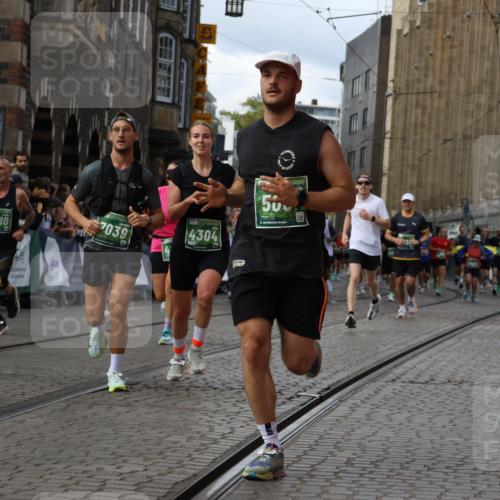 13.09.2026 - 21. swb-Marathon Bremen Strokosch-Dieckow http://msf.ph/oto/10371299 13.09.2026 13:36:39 Ziel 372, 900, 1072, 1738, 1880, 2339, 2692, 2700, 2931, 2949, 3224, 3291, 3410, 3591, 4049, 4643, 4989, 5259, 5800, 6642, 6778, 7379, 7865, 8511, 8525, 8731, 8905, 8941, 9026, 9076, 9226, 9427, 9564, 9899, 13038, 13238, 551, 813, 843, 1936, 2275, 3541, 3635, 3815, 3874, 3998, 4335, 4892, 5236, 5355, 5447, 5823, 6050, 6269, 6280, 6408, 6966, 7229, 7237, 7640, 7656, 8034, 8498, 8685, 9658, 9807 meine-sportfotos.de
