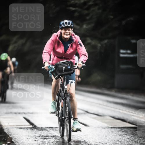 13.09.2026 - Stadtparktriathlon H.Heesch http://msf.ph/oto/10371307 13.09.2026 12:07:01 Radfahren 816, 830, 902, 957, 1035, 1061 meine-sportfotos.de
