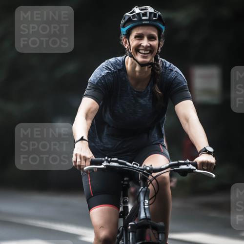 13.09.2026 - Stadtparktriathlon H.Heesch http://msf.ph/oto/10371308 13.09.2026 10:20:58 Radfahren 298, 324, 354, 357, 386, 428, 429 meine-sportfotos.de
