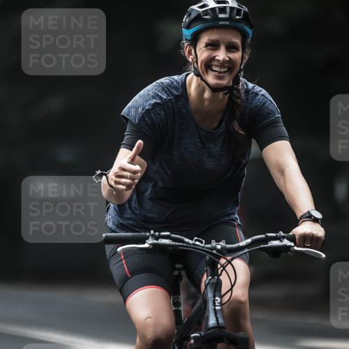 13.09.2026 - Stadtparktriathlon H.Heesch http://msf.ph/oto/10371310 13.09.2026 10:20:58 Radfahren 298, 324, 354, 357, 386, 428, 429 meine-sportfotos.de