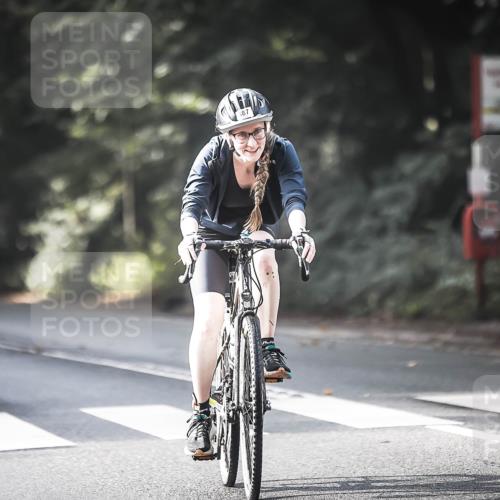 13.09.2026 - Stadtparktriathlon H.Heesch http://msf.ph/oto/10371323 13.09.2026 10:50:54 Radfahren 366, 387, 401, 431, 488 meine-sportfotos.de