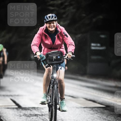 13.09.2026 - Stadtparktriathlon H.Heesch http://msf.ph/oto/10371334 13.09.2026 12:07:02 Radfahren 816, 830, 902, 957, 1035, 1061 meine-sportfotos.de