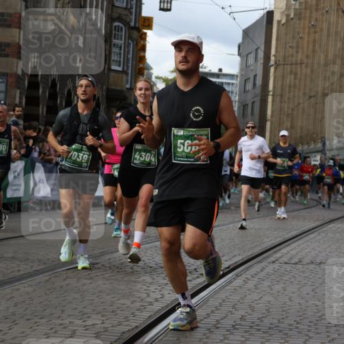 13.09.2026 - 21. swb-Marathon Bremen Strokosch-Dieckow http://msf.ph/oto/10371337 13.09.2026 13:36:39 Ziel 372, 900, 1072, 1738, 1880, 2339, 2692, 2700, 2931, 2949, 3224, 3291, 3410, 3591, 4049, 4643, 4989, 5259, 5800, 6642, 6778, 7379, 7865, 8511, 8525, 8731, 8905, 8941, 9026, 9076, 9226, 9427, 9564, 9899, 13038, 13238, 551, 813, 843, 1936, 2275, 3541, 3635, 3815, 3874, 3998, 4335, 4892, 5236, 5355, 5447, 5823, 6050, 6269, 6280, 6408, 6966, 7229, 7237, 7640, 7656, 8034, 8498, 8685, 9658, 9807 meine-sportfotos.de